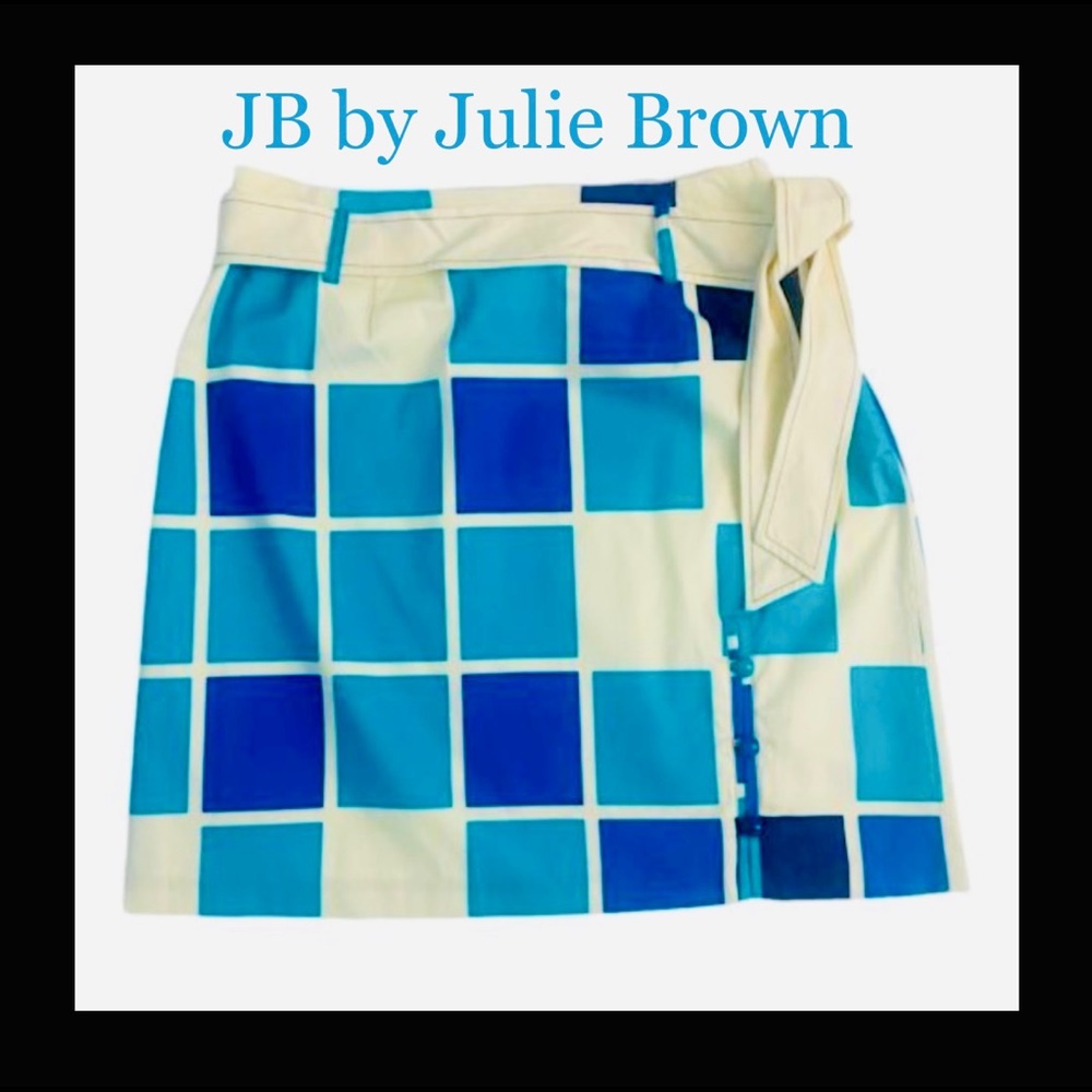 JB by Julie Brown Blue and Cream Geometric Mini Skirt